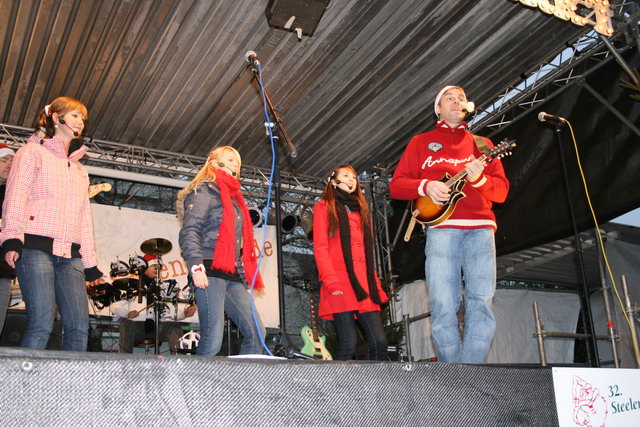 gal/2008/2008 Saitentwist Steeler Weihnachtsmarkt 03.12/2008 Saitentwist Steeler Weihnachtsmarkt 03.12. 023.jpg